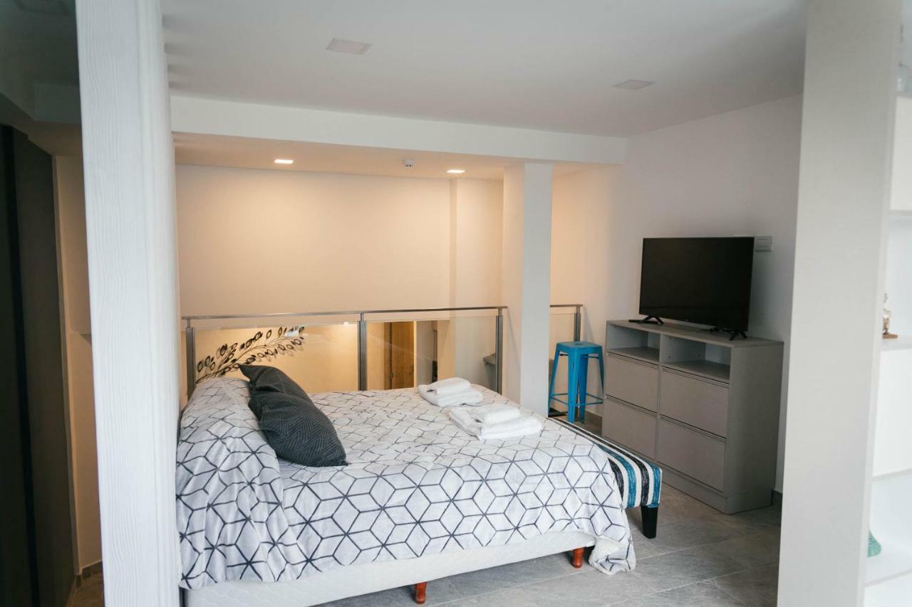 Appartement Infinity Plaza Pb Calido Departamento En El Centro De Ushuaïa Extérieur photo